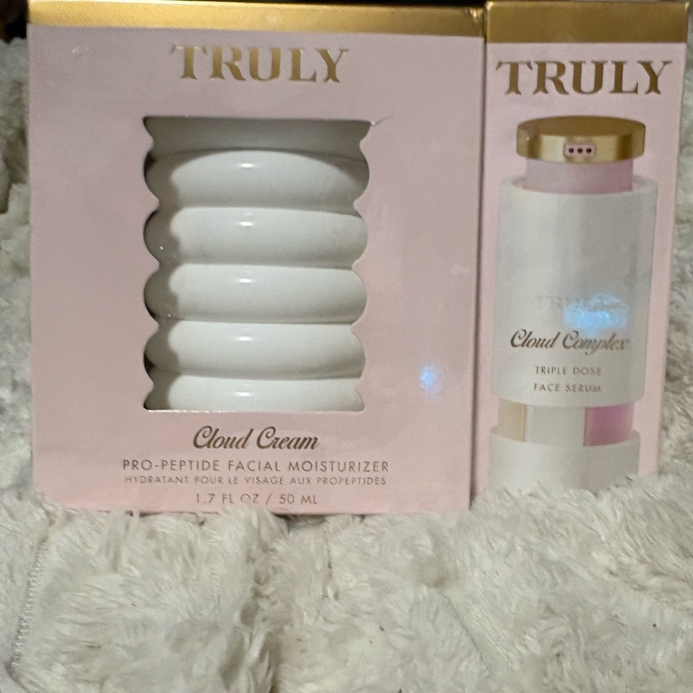TRULY Cloud Cream Pro-Peptide Facial Duo